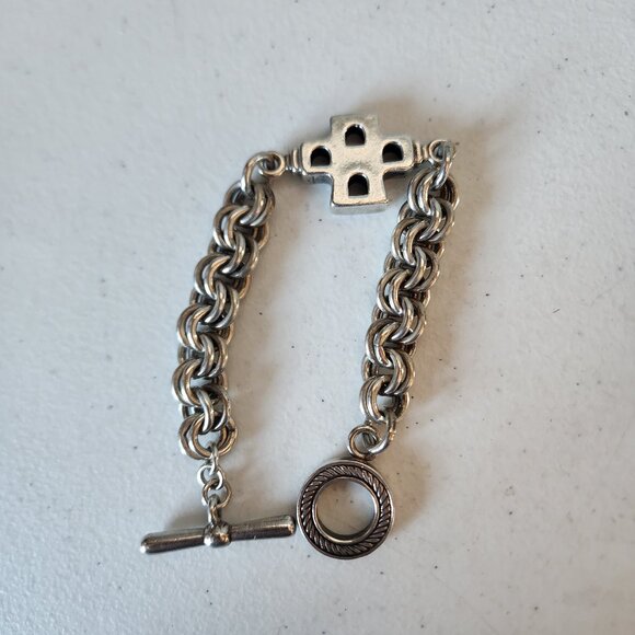 Saint Silver Cross Bracelet "EUC" - Picture 10 of 16